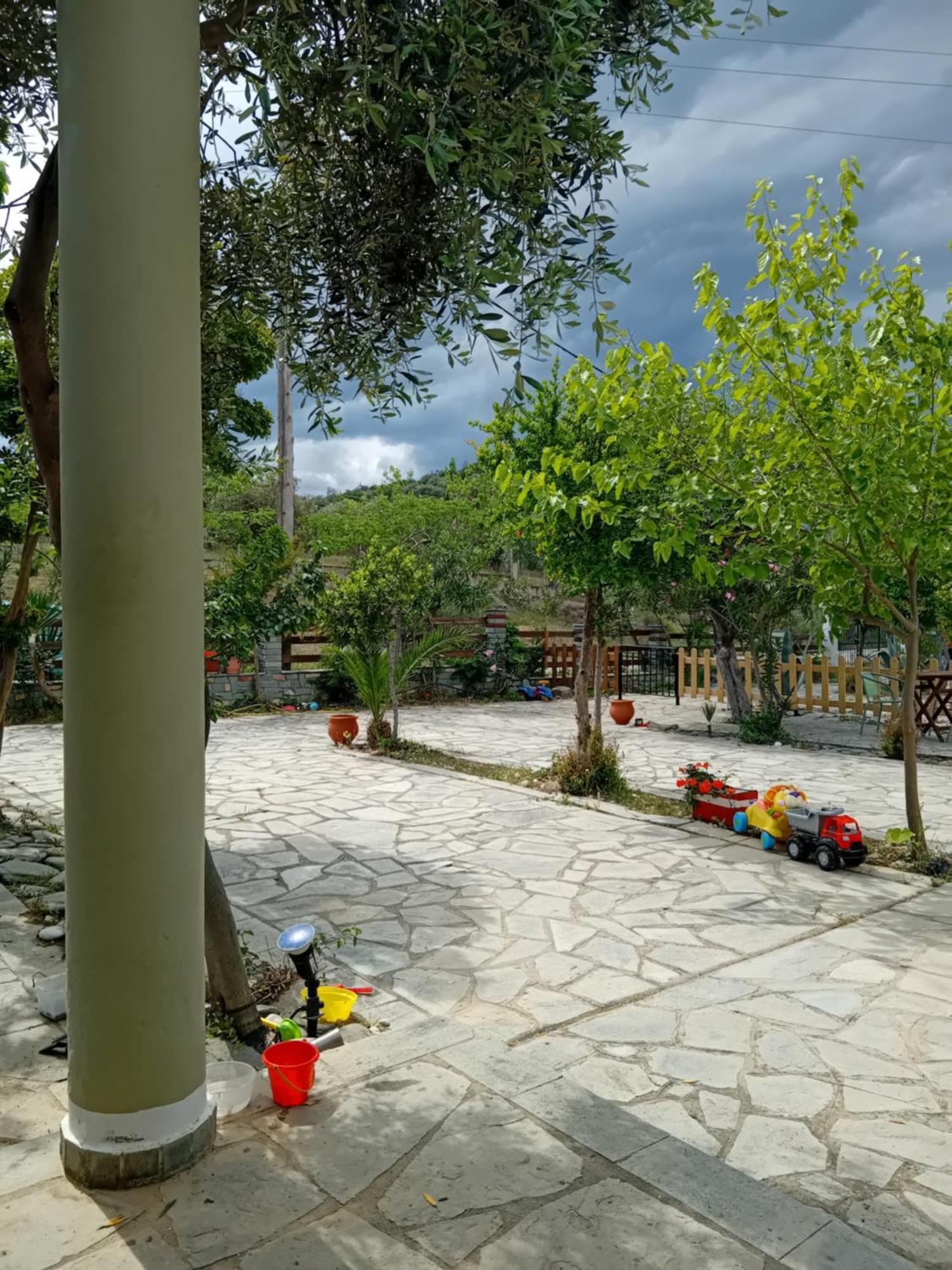 Giola Aparments And Studios 2 Astris Exterior foto
